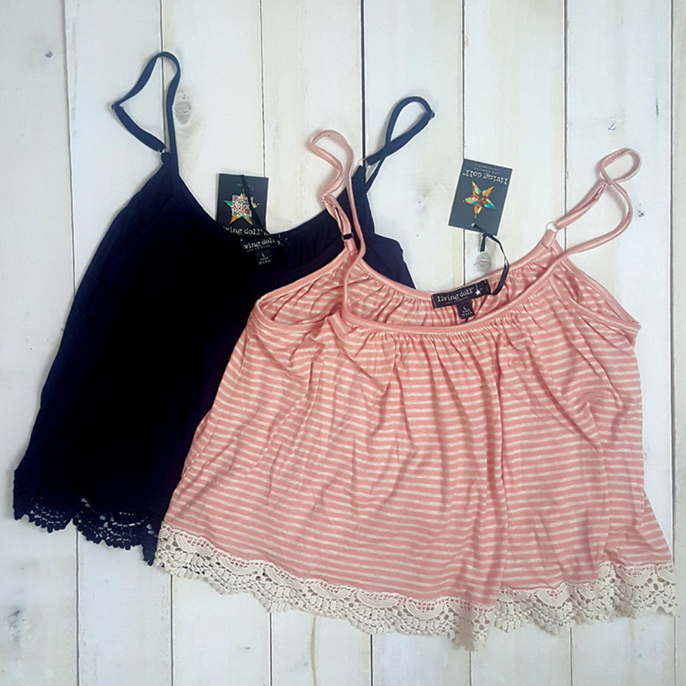 LOT OF 2 - Sleeveless Crop Tops Living Doll Large